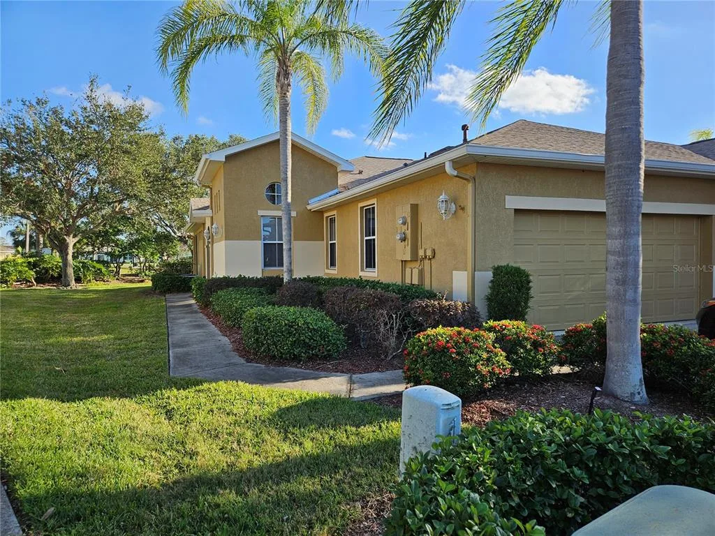 1161 JAMESON GREENS DRIVE, SUN CITY CENTER, FL 33573