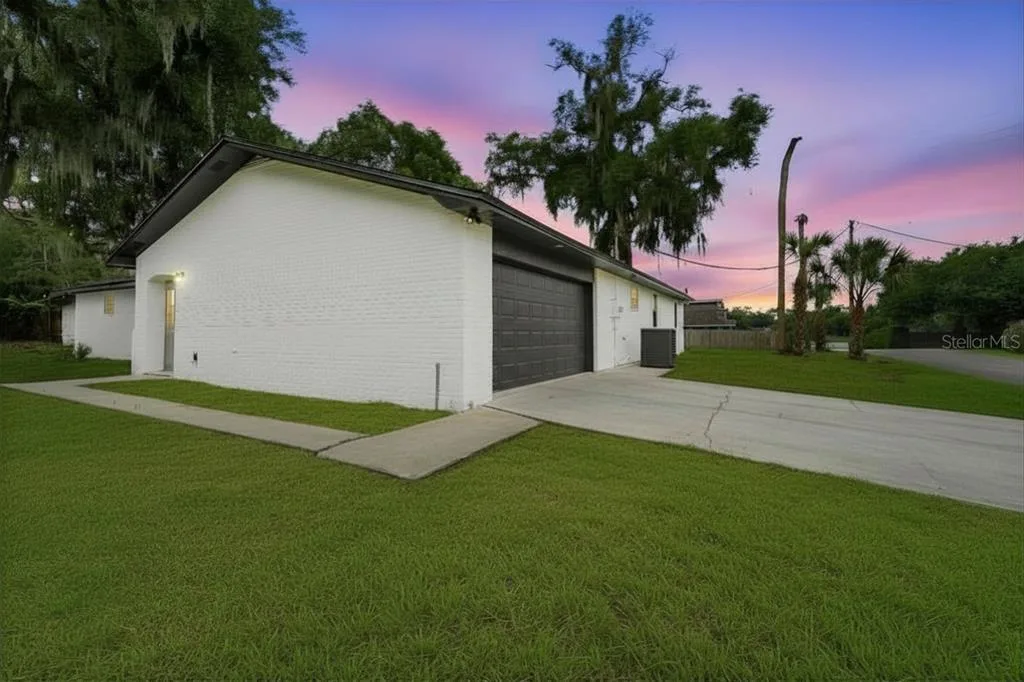 107 S HIGH STREET, LAKE MARY, FL 32746