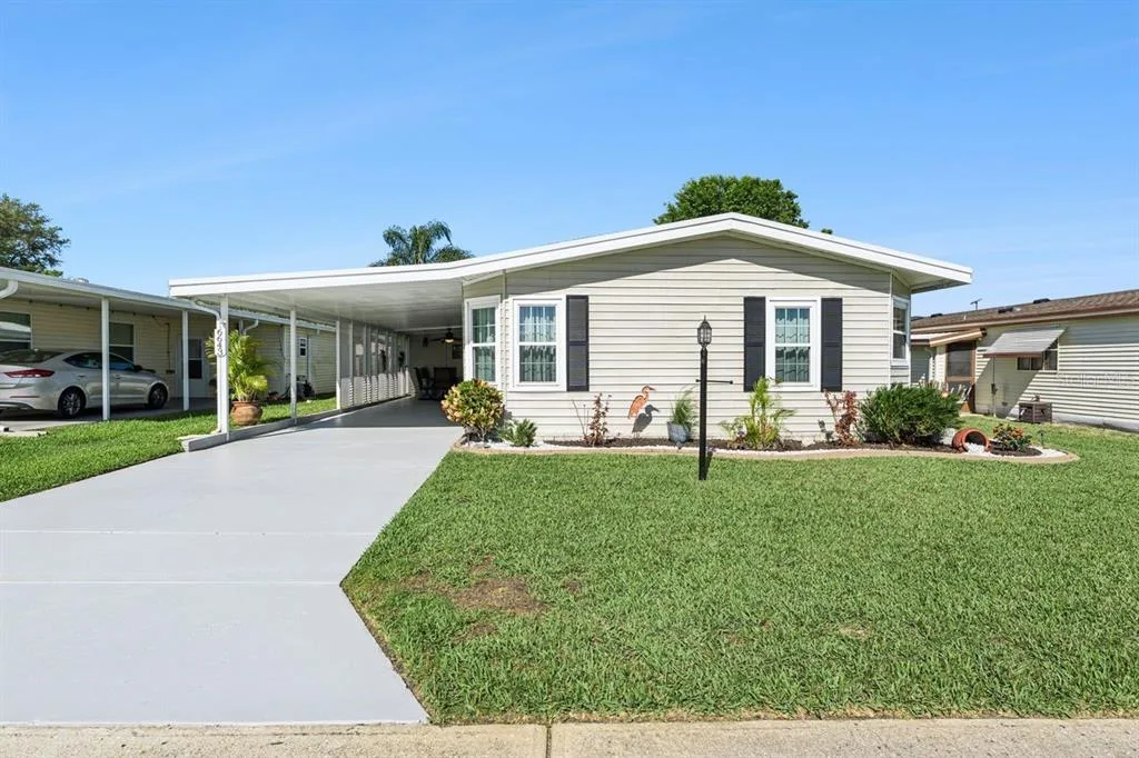 6643 WESTCHESTER DRIVE NE, WINTER HAVEN, FL 33881