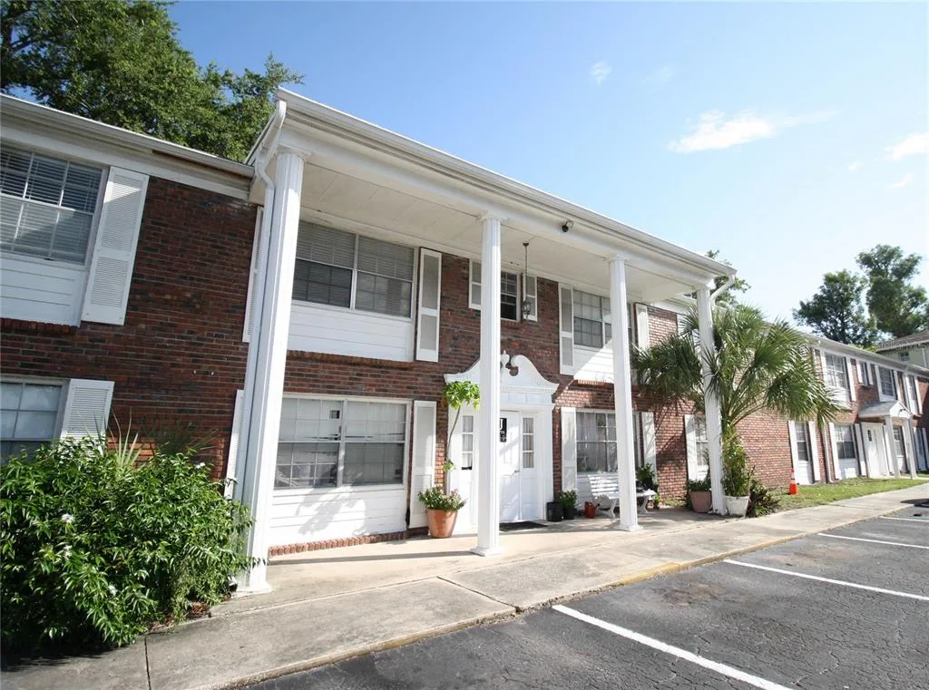 4507 9TH STREET W # J6, BRADENTON, FL 34207
