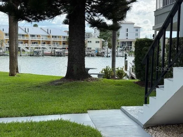 430 LARBOARD WAY # 3, CLEARWATER BEACH, FL 33767