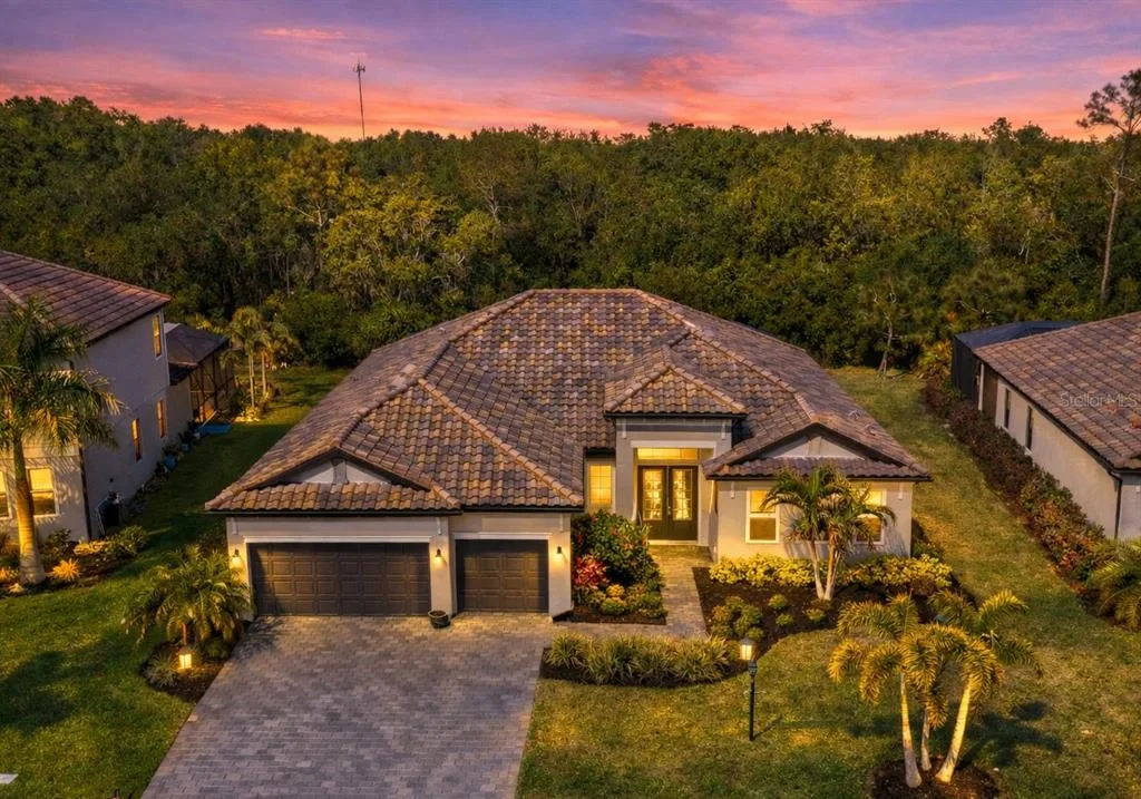 16309 TRADEWIND TERRACE, LAKEWOOD RANCH, FL 34211