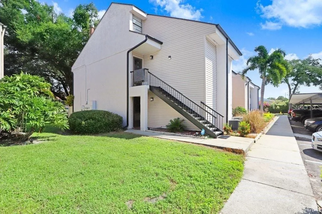 4833 PURITAN CIRCLE # 101, TAMPA, FL 33617