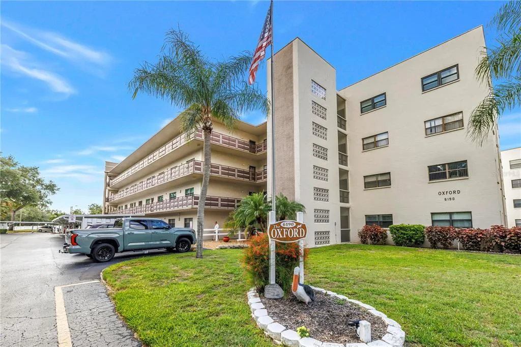 6190 80TH STREET N # 304, ST PETERSBURG, FL 33709