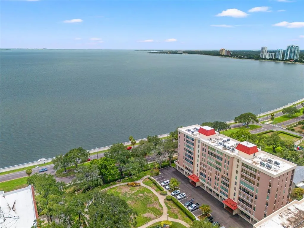 2407 S ARDSON PLACE # 601, TAMPA, FL 33629