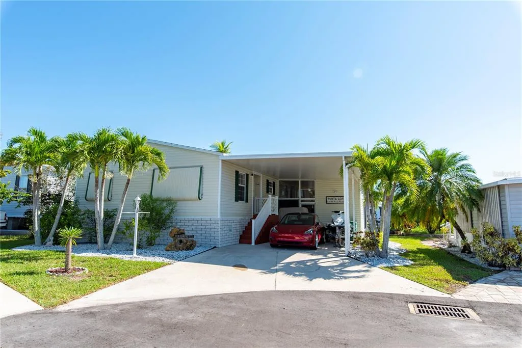 15 ROTTERDAM DRIVE, PUNTA GORDA, FL 33950