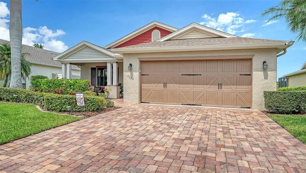 7226 34TH STREET E, SARASOTA, FL 34243