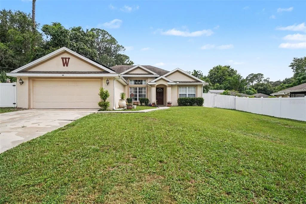 35 PLANTATION ROAD, DEBARY, FL 32713