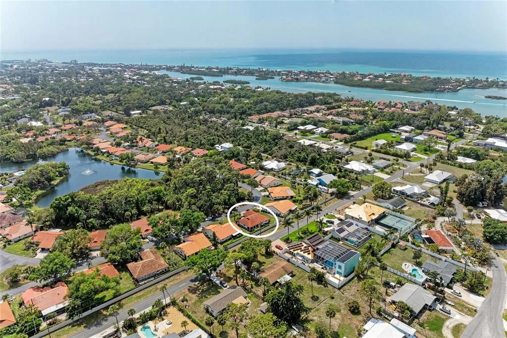 246 LAUREL HOLLOW DRIVE # 23, NOKOMIS, FL 34275