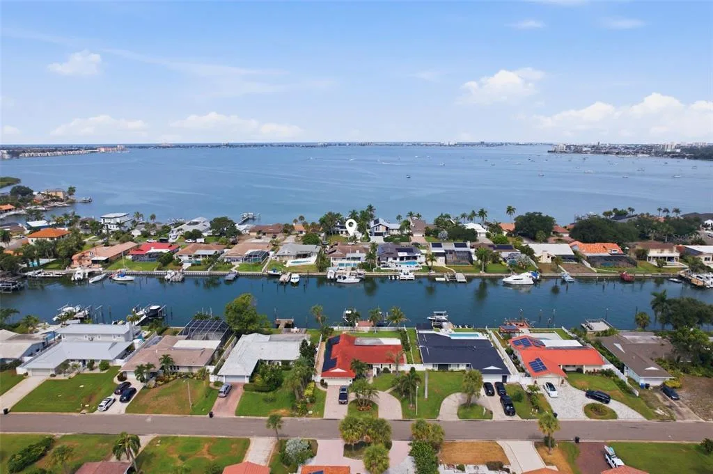 4424 45TH STREET S, ST PETERSBURG, FL 33711