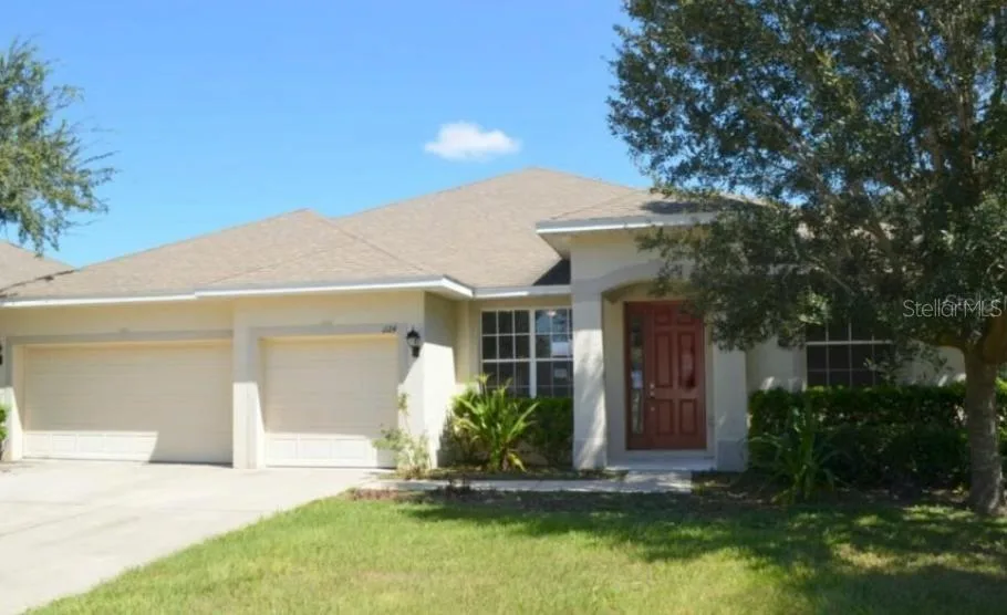 1124 FENNEL GREEN DR, SEFFNER, FL 33584