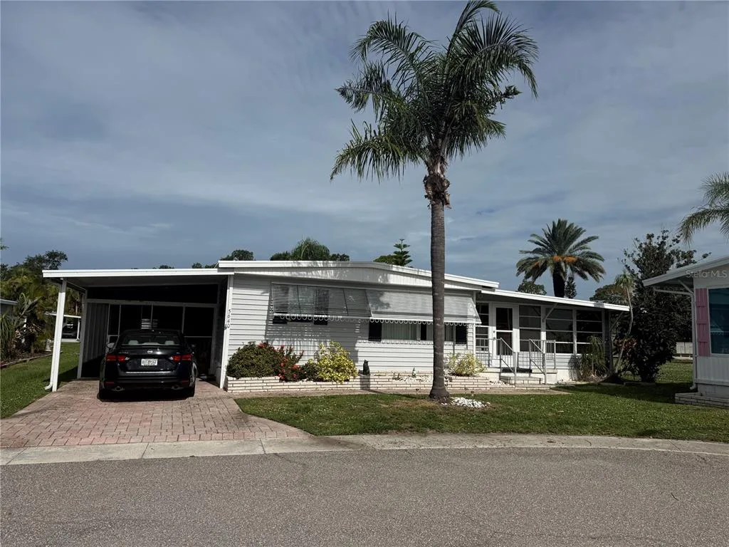 5640 FORSYTHIA ROAD, VENICE, FL 34293