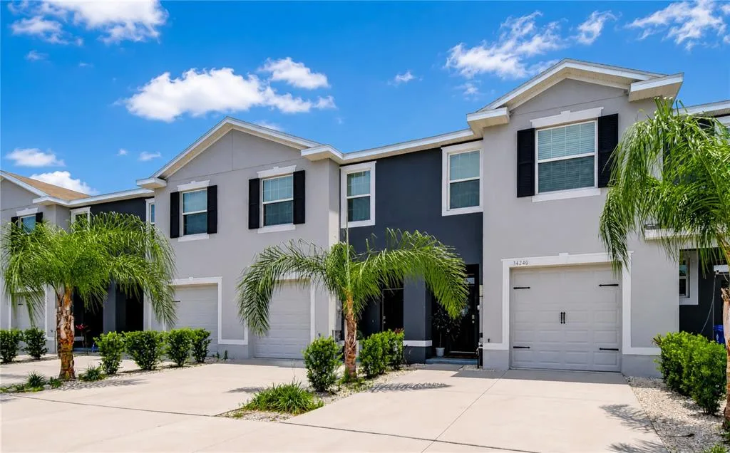 34240 REDWOOD DAWN LANE, WESLEY CHAPEL, FL 33543