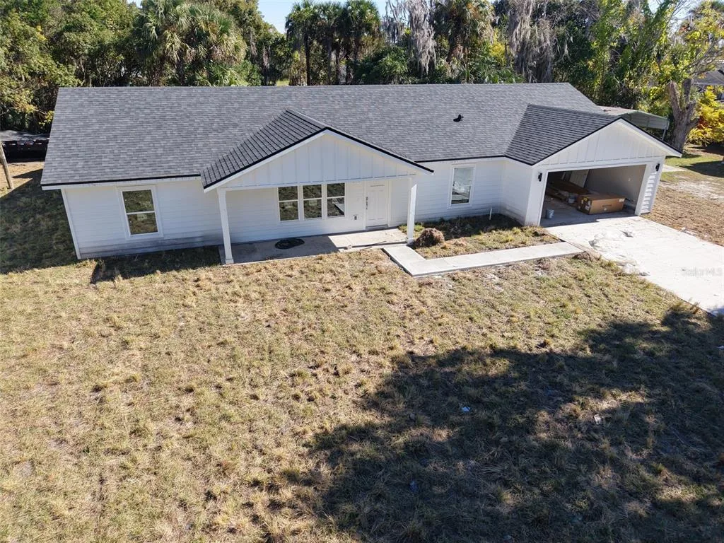 101 YAWN AVENUE, INTERLACHEN, FL 32148