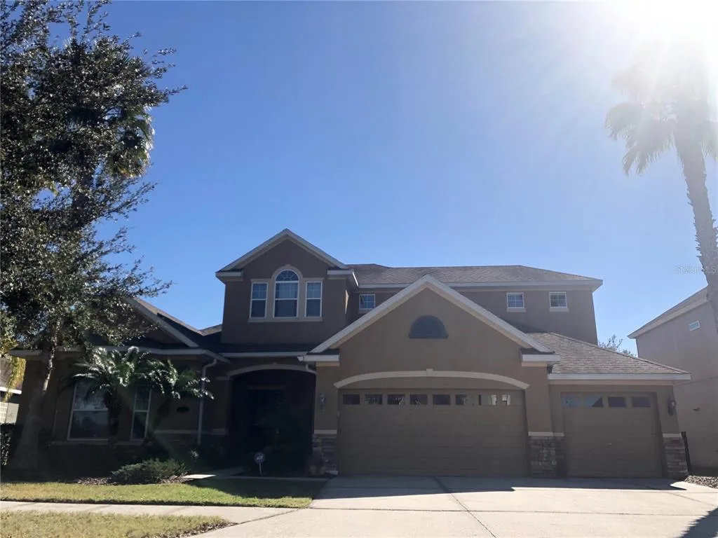 19125 SWEET CLOVER LANE, TAMPA, FL 33647