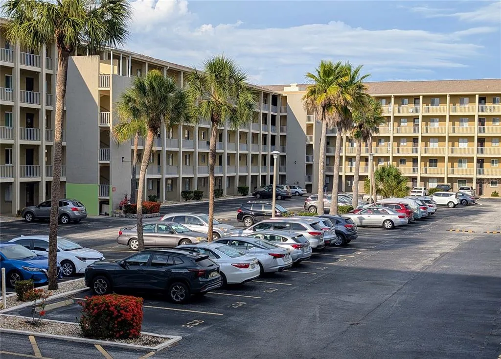 3714 LAKE BAYSHORE DRIVE # K-418, BRADENTON, FL 34205