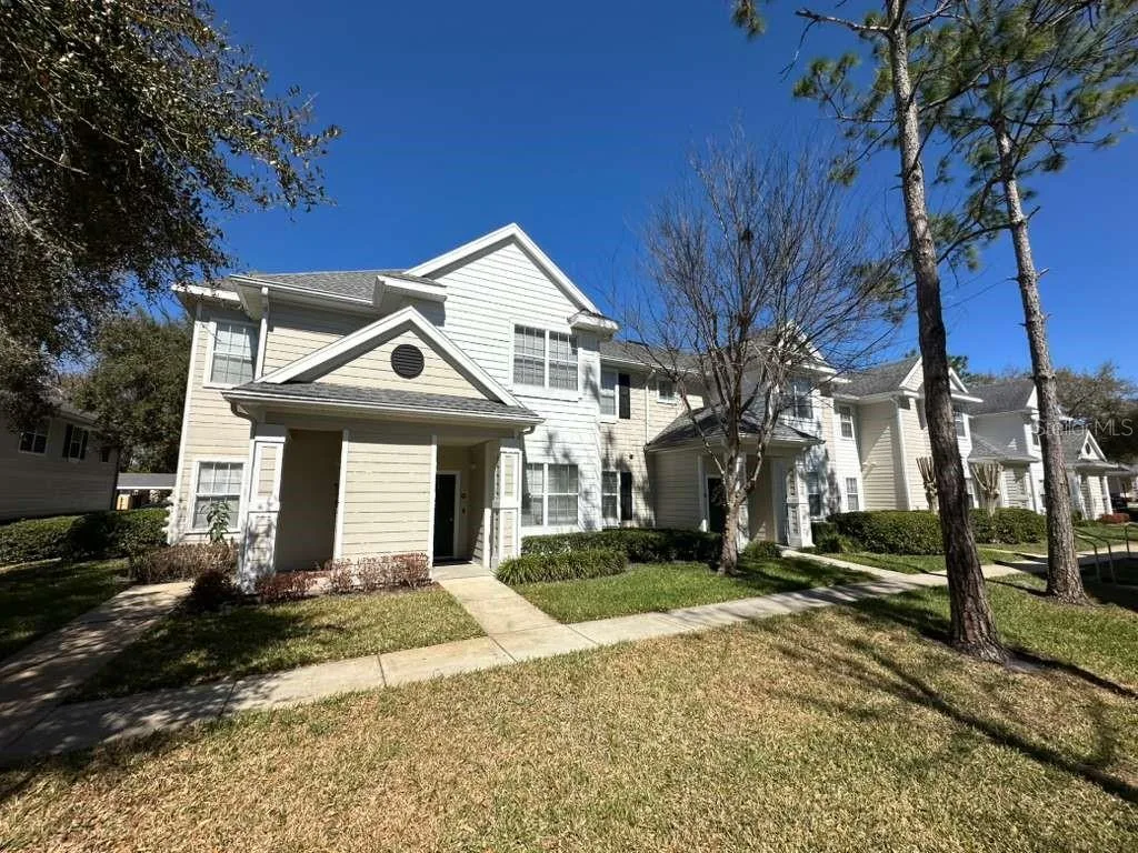 225 SOUTHERN PECAN CIRCLE # 208, WINTER GARDEN, FL 34787