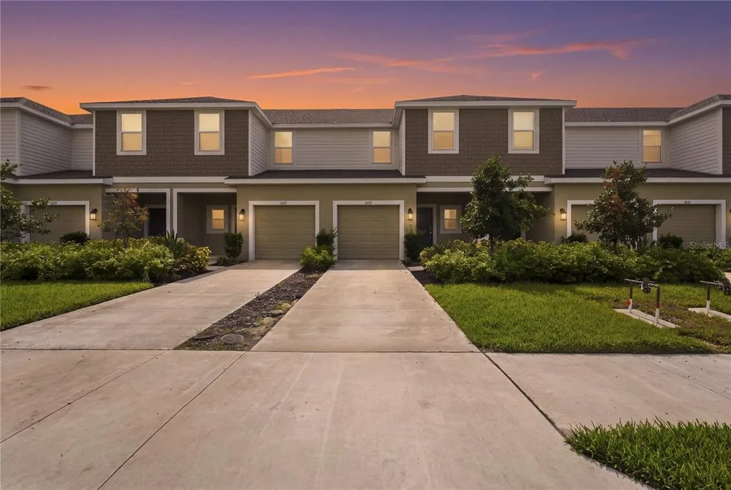3023 NOVARA LANE, BRADENTON, FL 34211