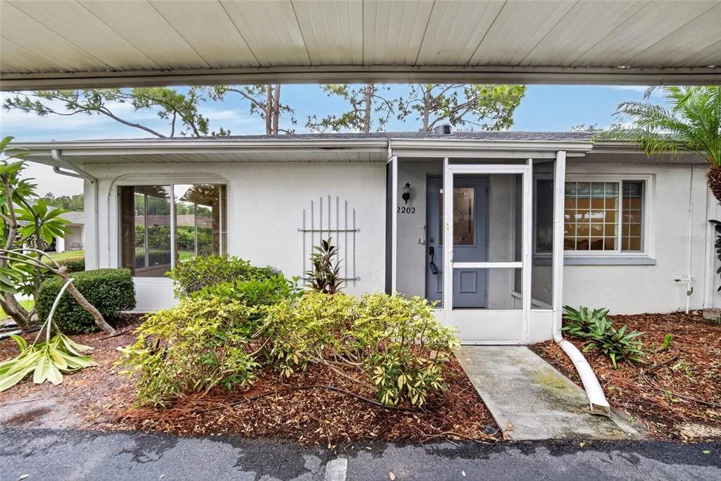 2202 HORSHAM PLACE, SUN CITY CENTER, FL 33573