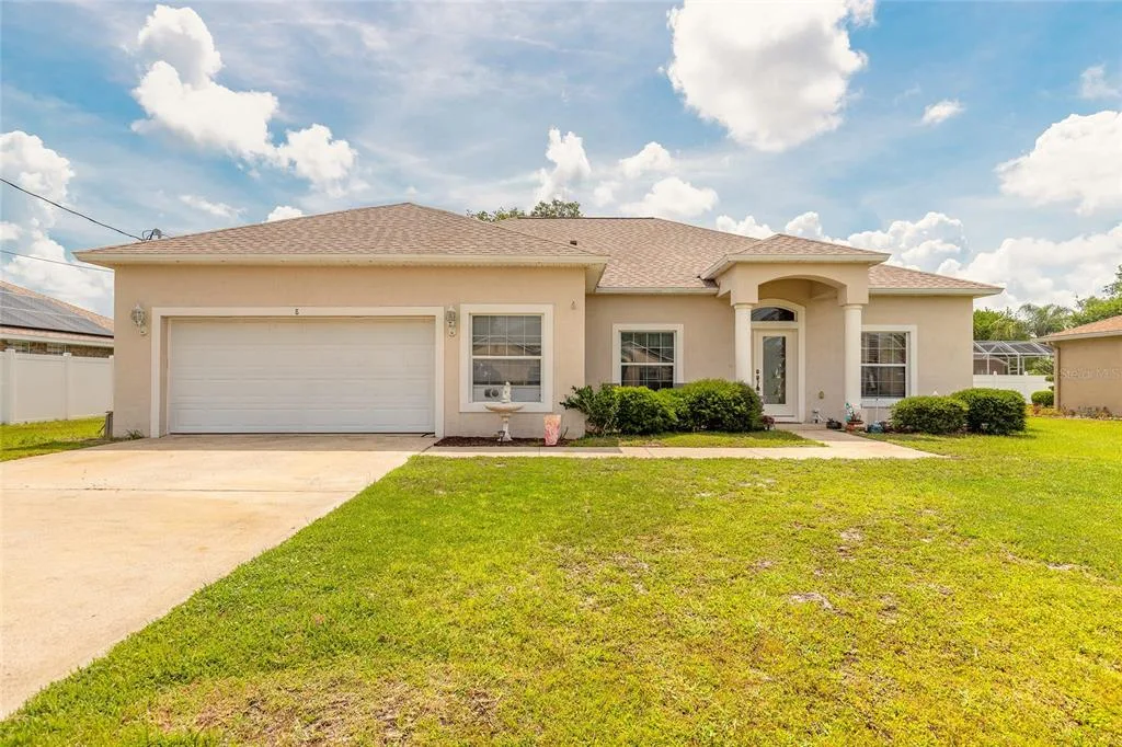 8 LAMOYNE LANE, PALM COAST, FL 32137