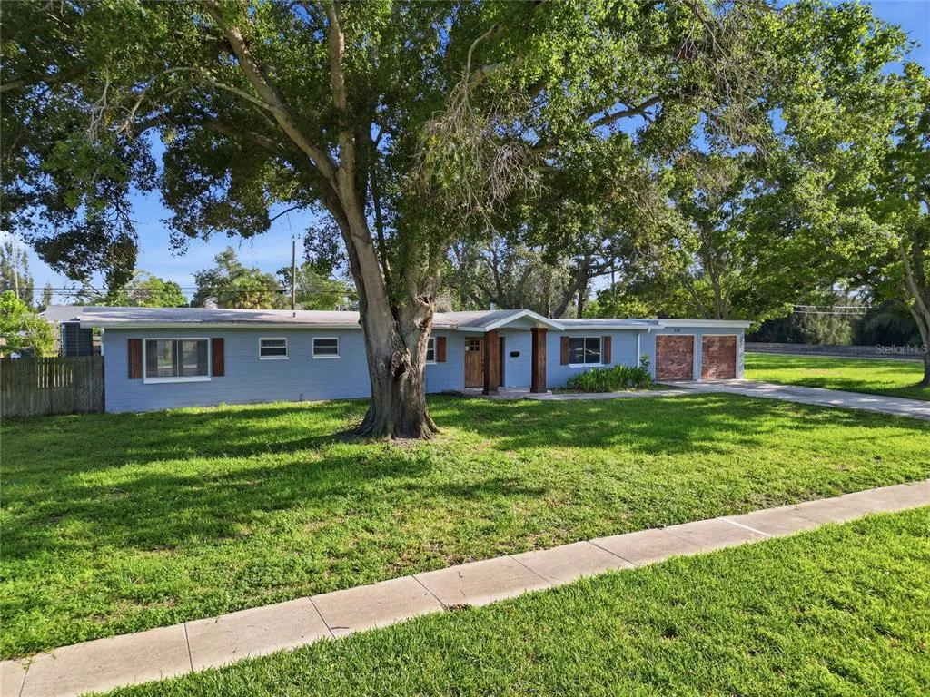 120 81ST AVENUE NE, ST PETERSBURG, FL 33702