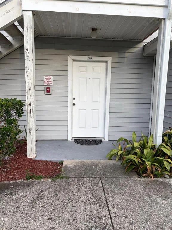 1218 BERMUDA LAKES LANE # 104, KISSIMMEE, FL 34741