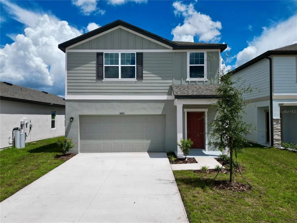 10523 CURVING CREEK LOOP, PARRISH, FL 34219