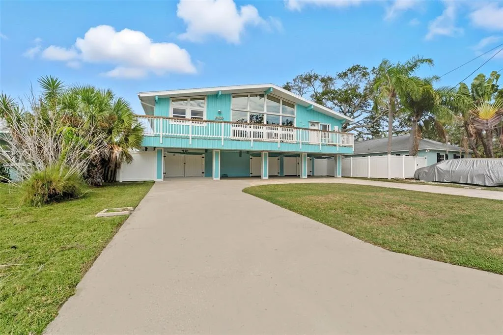 208 BATES AVENUE, INDIAN ROCKS BEACH, FL 33785