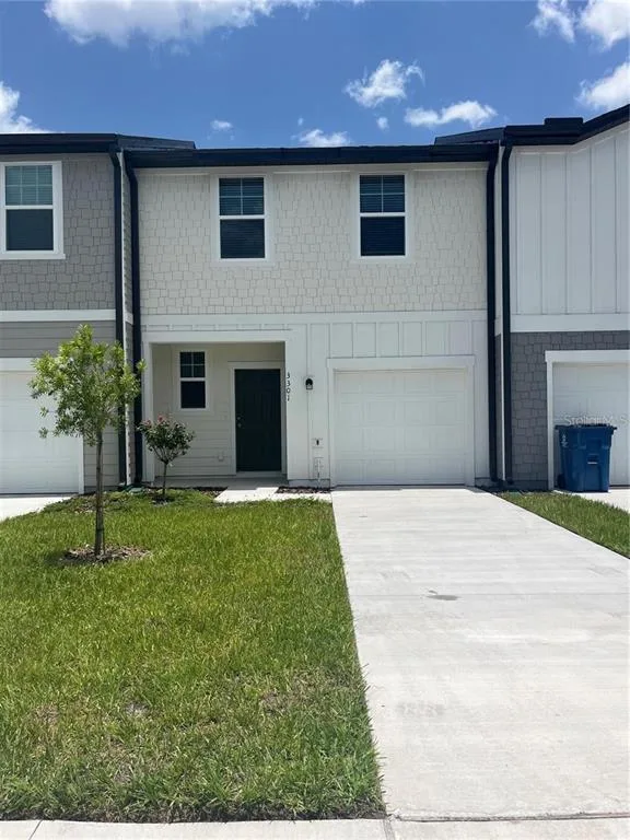 3301 VESARA DRIVE, DAVENPORT, FL 33837