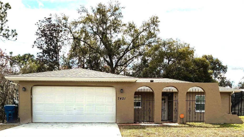 7421 GLASGOW ROAD, WEEKI WACHEE, FL 34613
