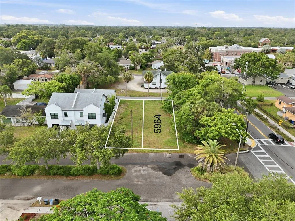 5964 CENTRAL AVENUE, NEW PORT RICHEY, FL 34653