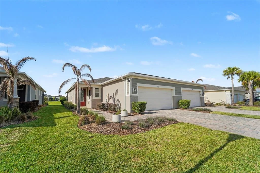 5975 TIMBERDALE AVENUE, WESLEY CHAPEL, FL 33545