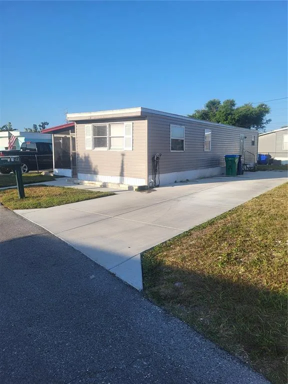 6580 SEMINOLE BOULEVARD # 424, SEMINOLE, FL 33772