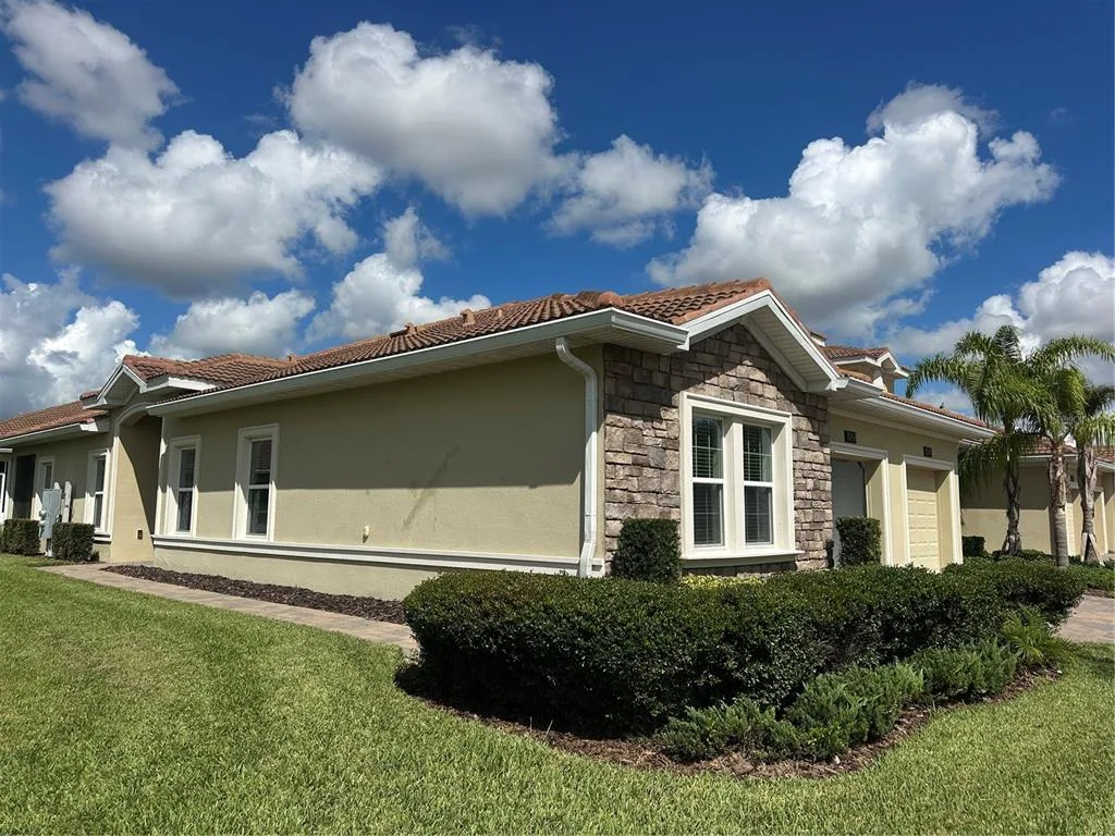 1068 QUAKER RIDGE LANE, DAVENPORT, FL 33896