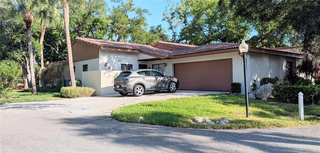 3426 WOOD OWL CIRCLE # 73B, BRADENTON, FL 34210