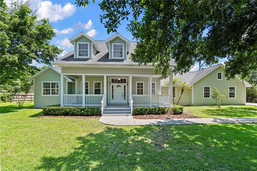 761 N BELFAST PLACE, CHULUOTA, FL 32766