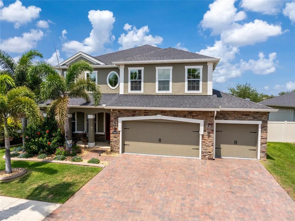 11862 LAKE LUCAYA DRIVE, RIVERVIEW, FL 33579