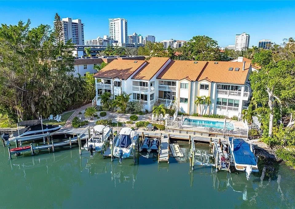 862 HUDSON AVENUE # 862, SARASOTA, FL 34236