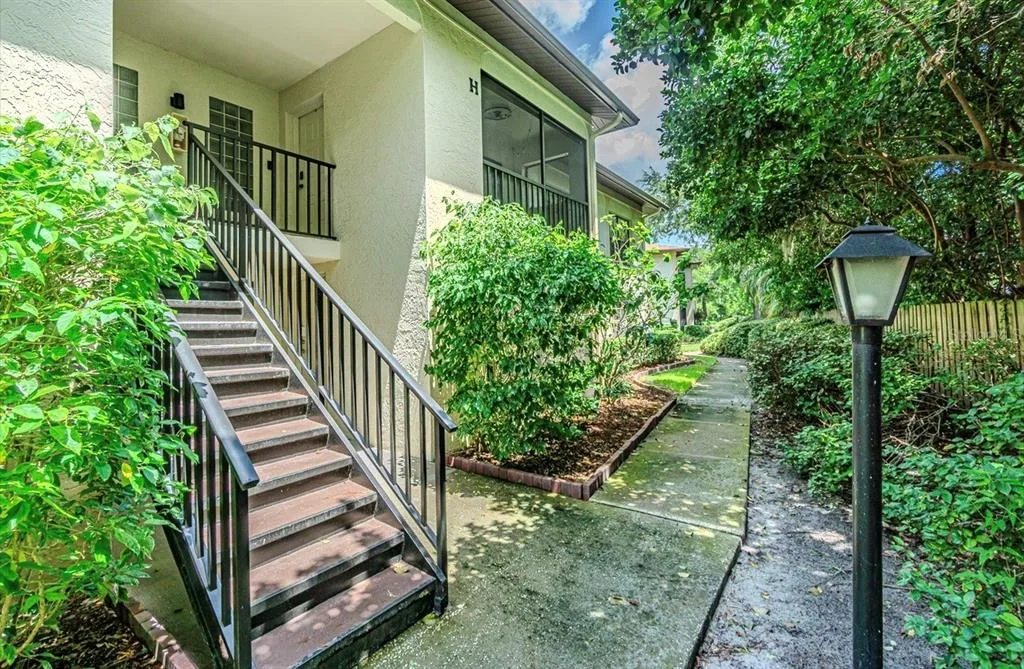 3345 CRYSTAL COURT E # H, PALM HARBOR, FL 34685