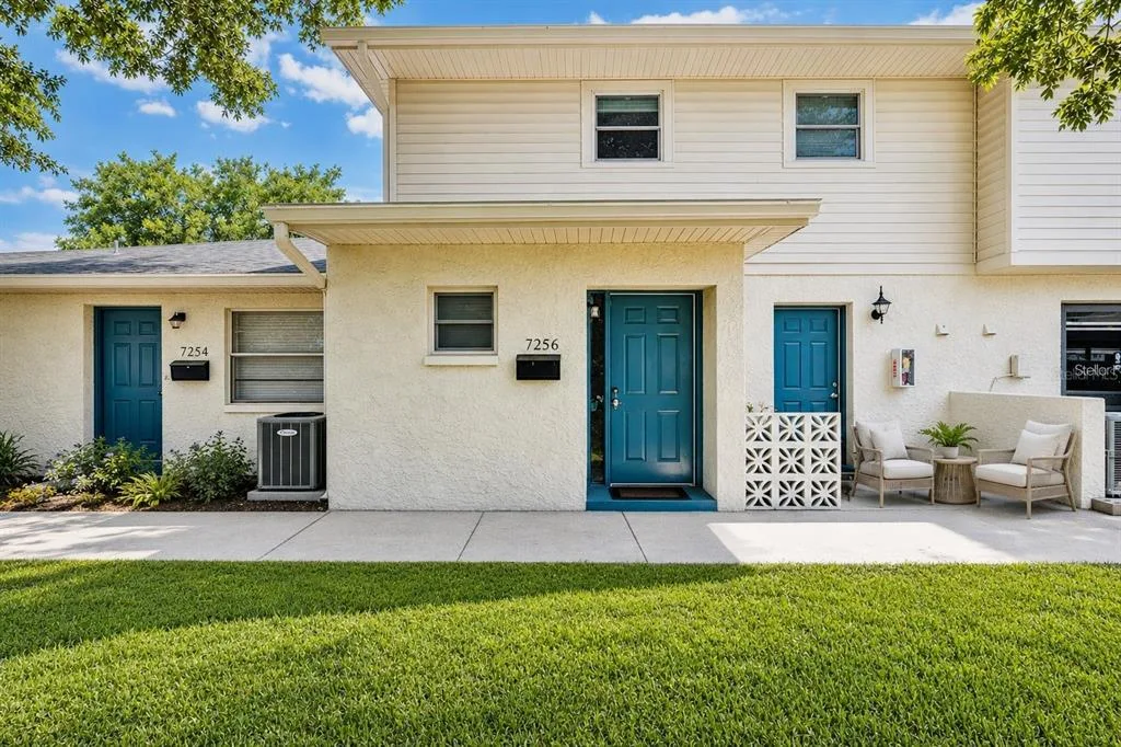 7256 MOFFATT LANE N, PINELLAS PARK, FL 33781