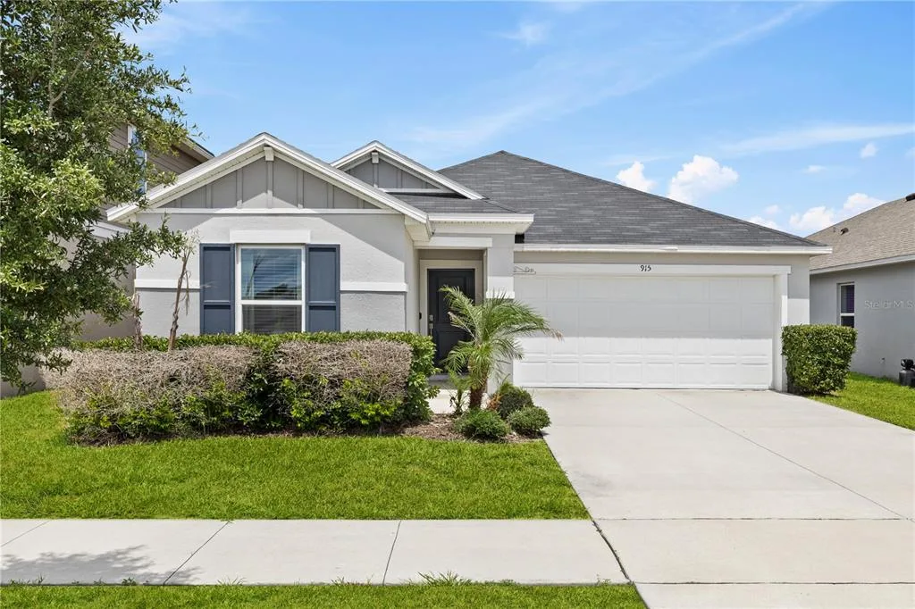 915 OVERPOOL AVENUE, DAVENPORT, FL 33896