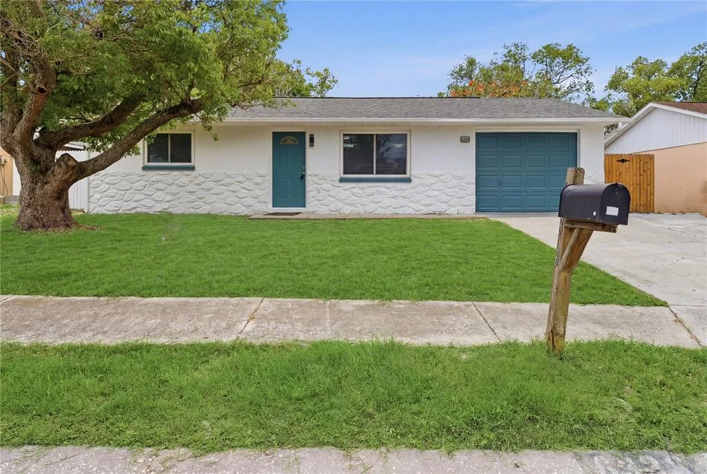 6338 ABERDEEN AVENUE, NEW PORT RICHEY, FL 34653