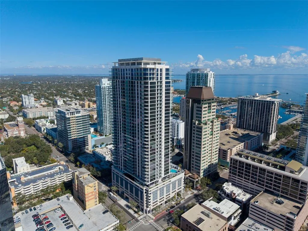 275 1ST AVENUE S # 2807, ST PETERSBURG, FL 33701