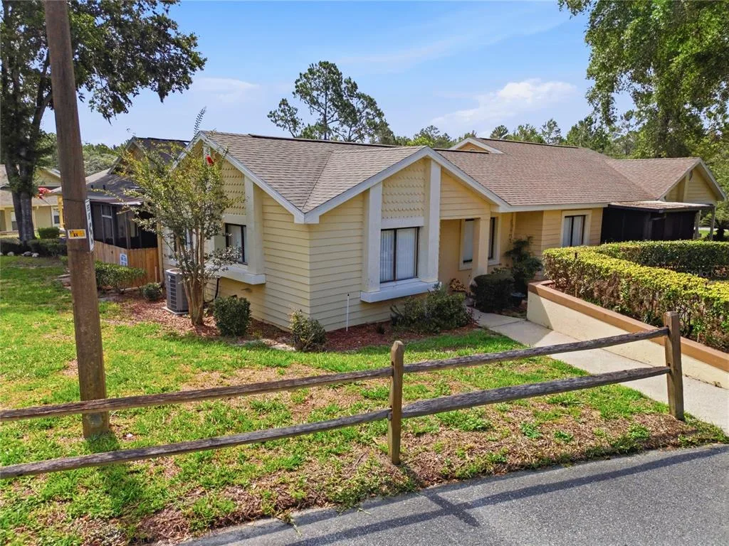 8160 STURBRIDGE COURT # 8160, WEEKI WACHEE, FL 34613