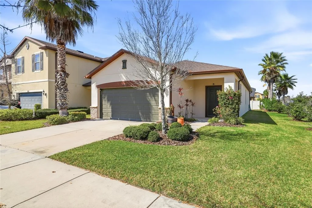 1724 PASSAGE KEY LANE, RUSKIN, FL 33570