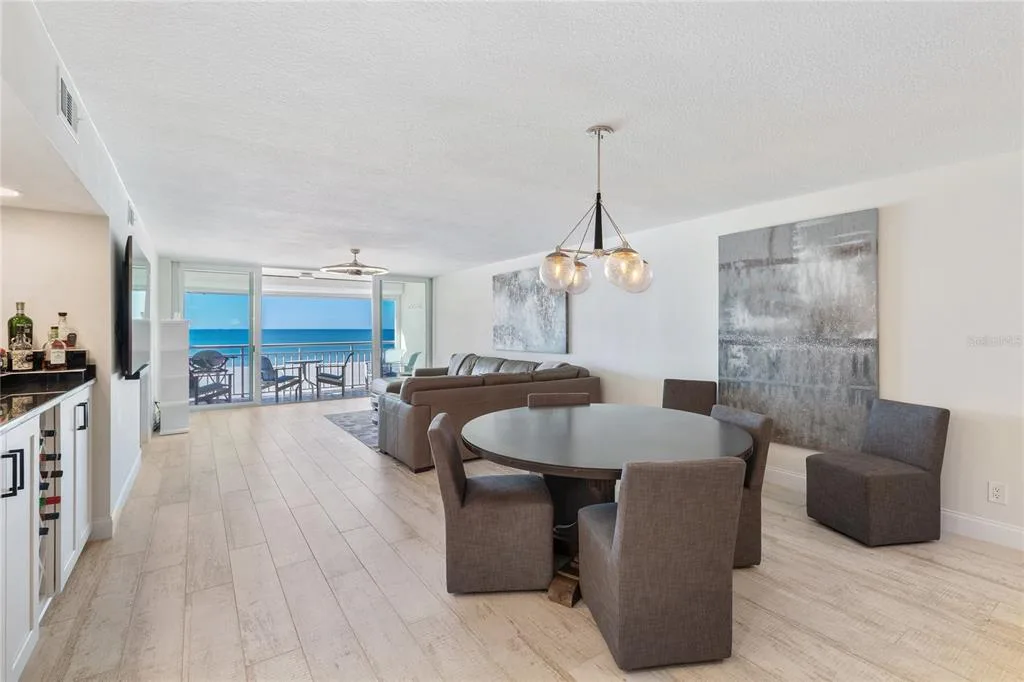 2900 GULF BOULEVARD # 202, BELLEAIR BEACH, FL 33786