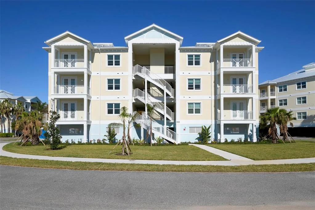 3426 79TH STREET CIRCLE W # 202, BRADENTON, FL 34209