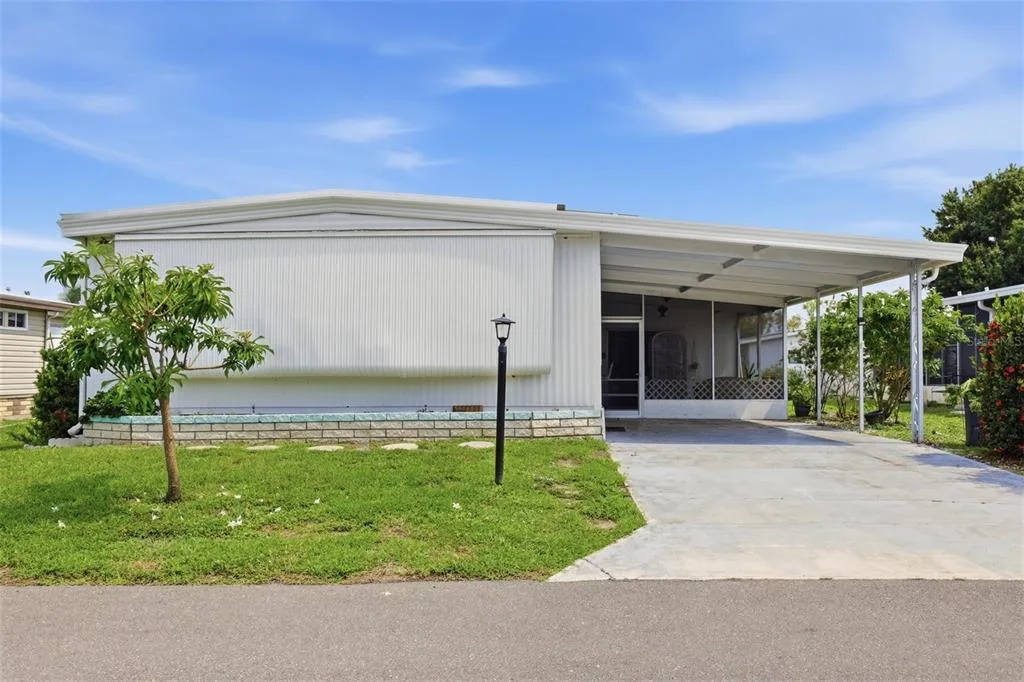 6710 36TH AVENUE E # 197, PALMETTO, FL 34221
