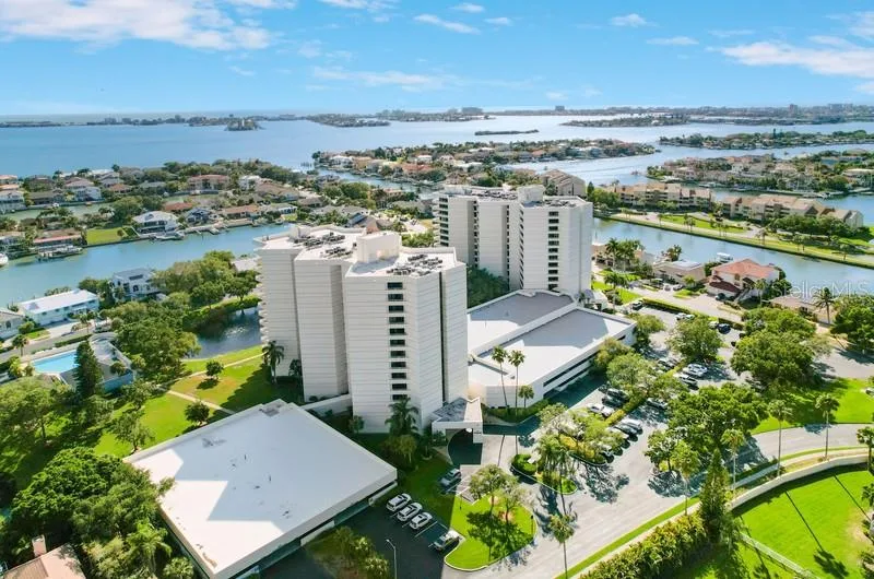 5940 PELICAN BAY PLAZA S # 1105, GULFPORT, FL 33707