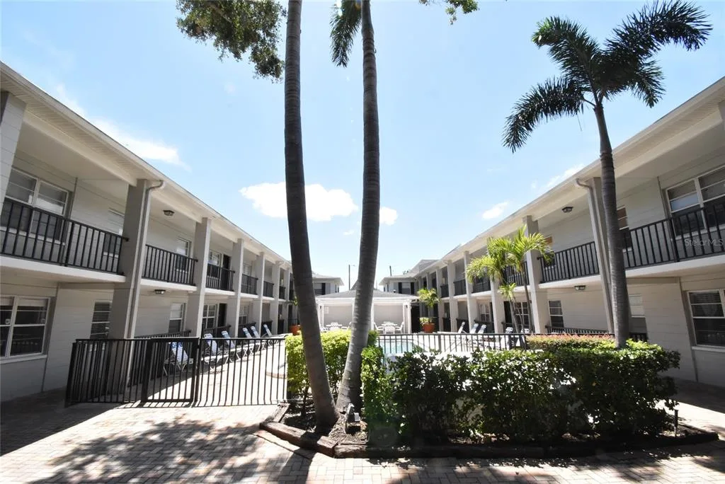 5221 BAYSHORE BOULEVARD # 45, TAMPA, FL 33611